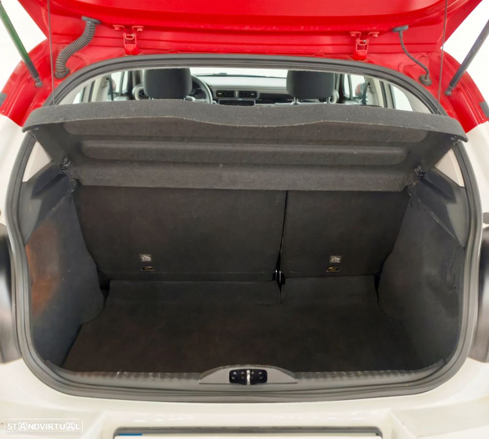 Citroën C3 1.2 PureTech Shine - 21