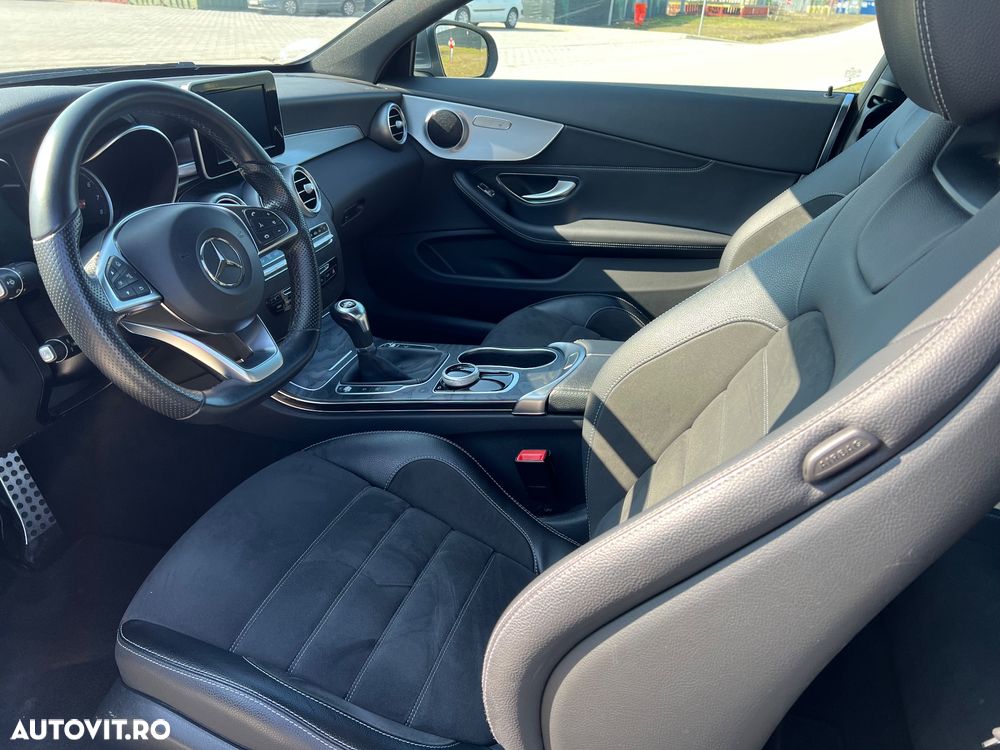 Mercedes-Benz C 200 - 25