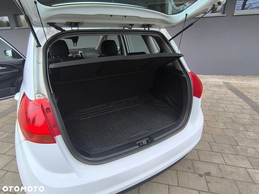 Kia Venga 1.4 L - 13