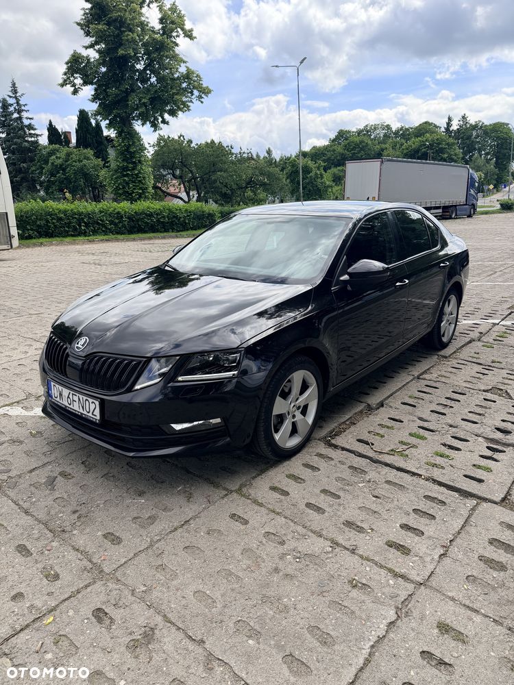 Skoda Octavia - 1