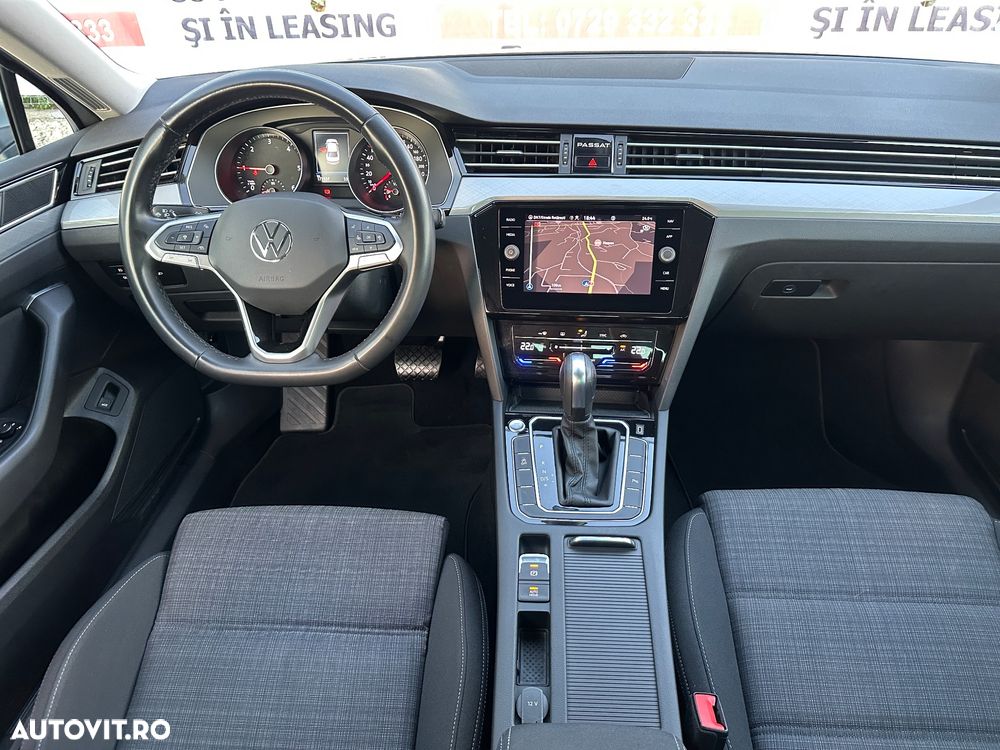 Volkswagen Passat - 4