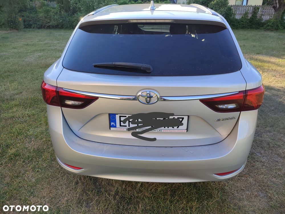 Toyota Avensis 1.8 Prestige - 3
