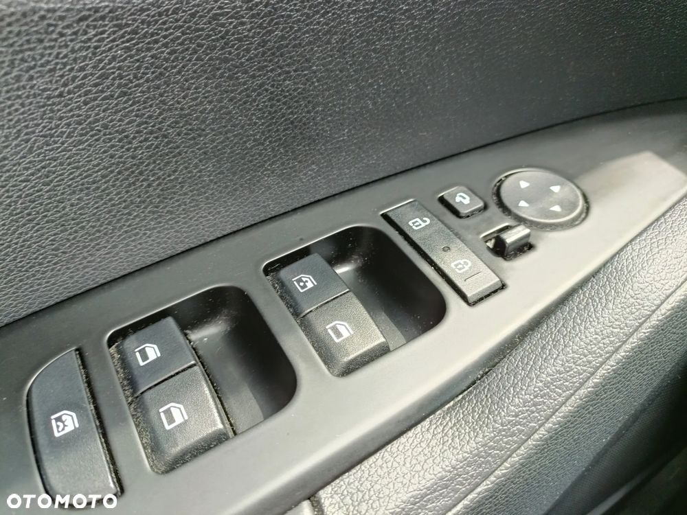 Kia Sportage 1.6 T-GDI L 2WD DCT - 18