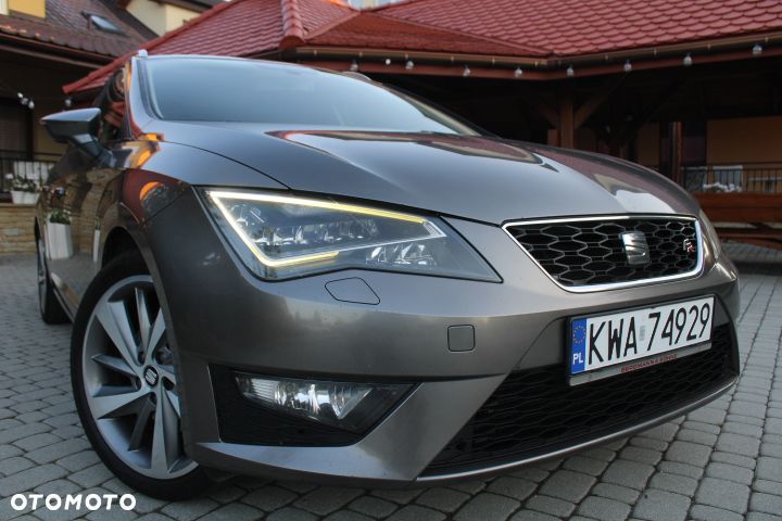 Seat Leon 2.0 TDI DPF Ecomotive FR - 2
