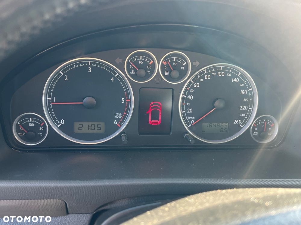 Volkswagen Sharan 1.9 TDI Exclusive Edition II - 11