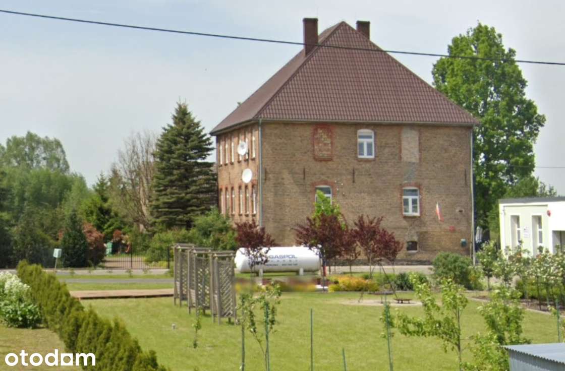 Duże mieszkanie z ogrodem, piwnicą, strychem oraz garażem