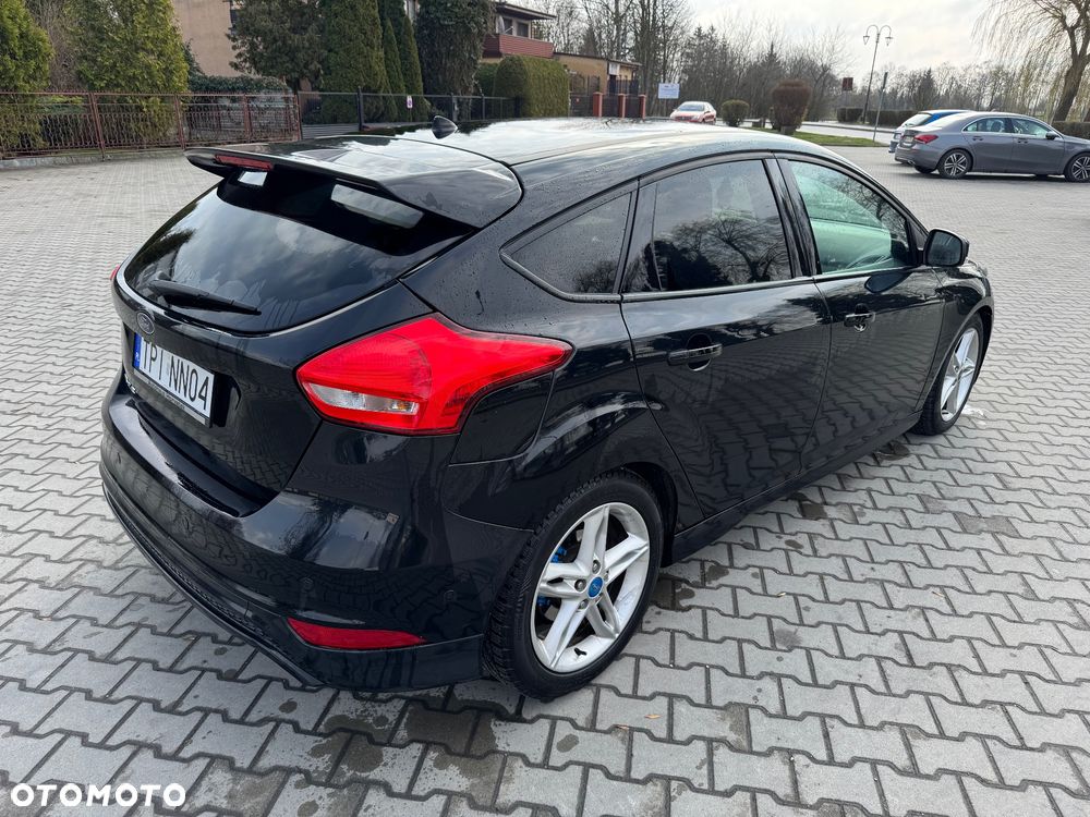Ford Focus 2.0 TDCi Titanium ASS - 8
