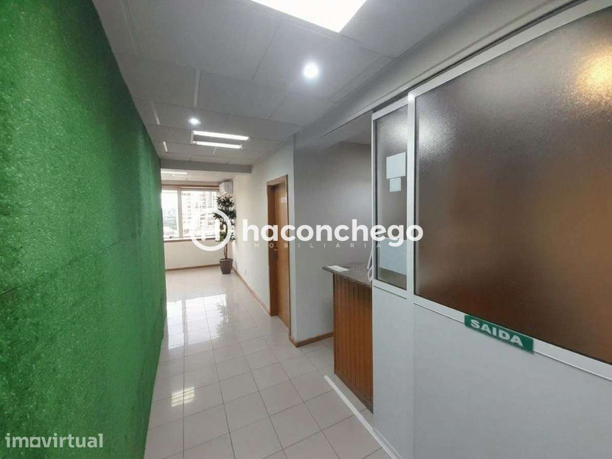 Escritório para arrendamento Centro de Barcelos - Grande imagem: 5/8