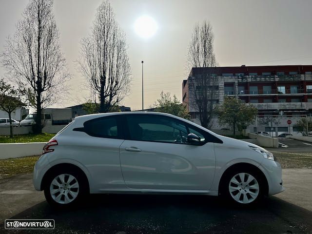 Peugeot 208 1.0 VTi Active - 11