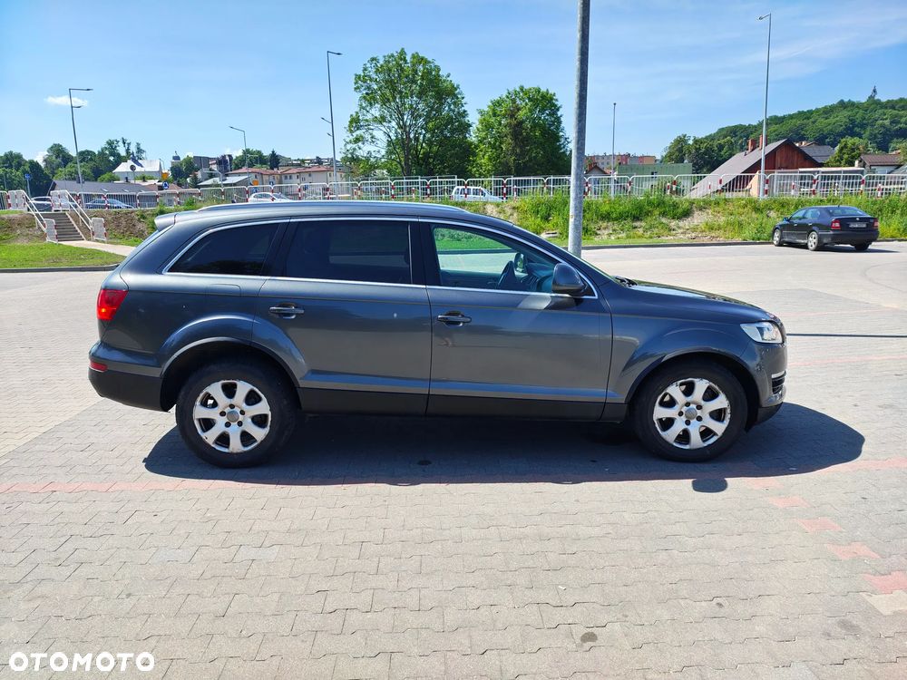 Audi Q7 - 2