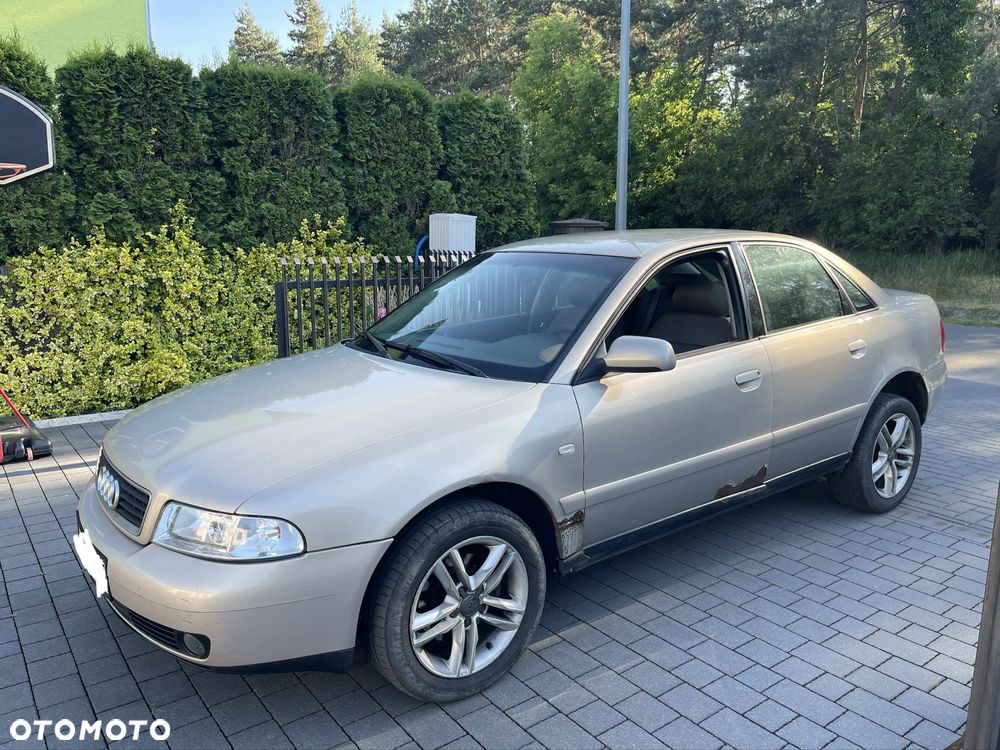 Audi A4 Avant - 2