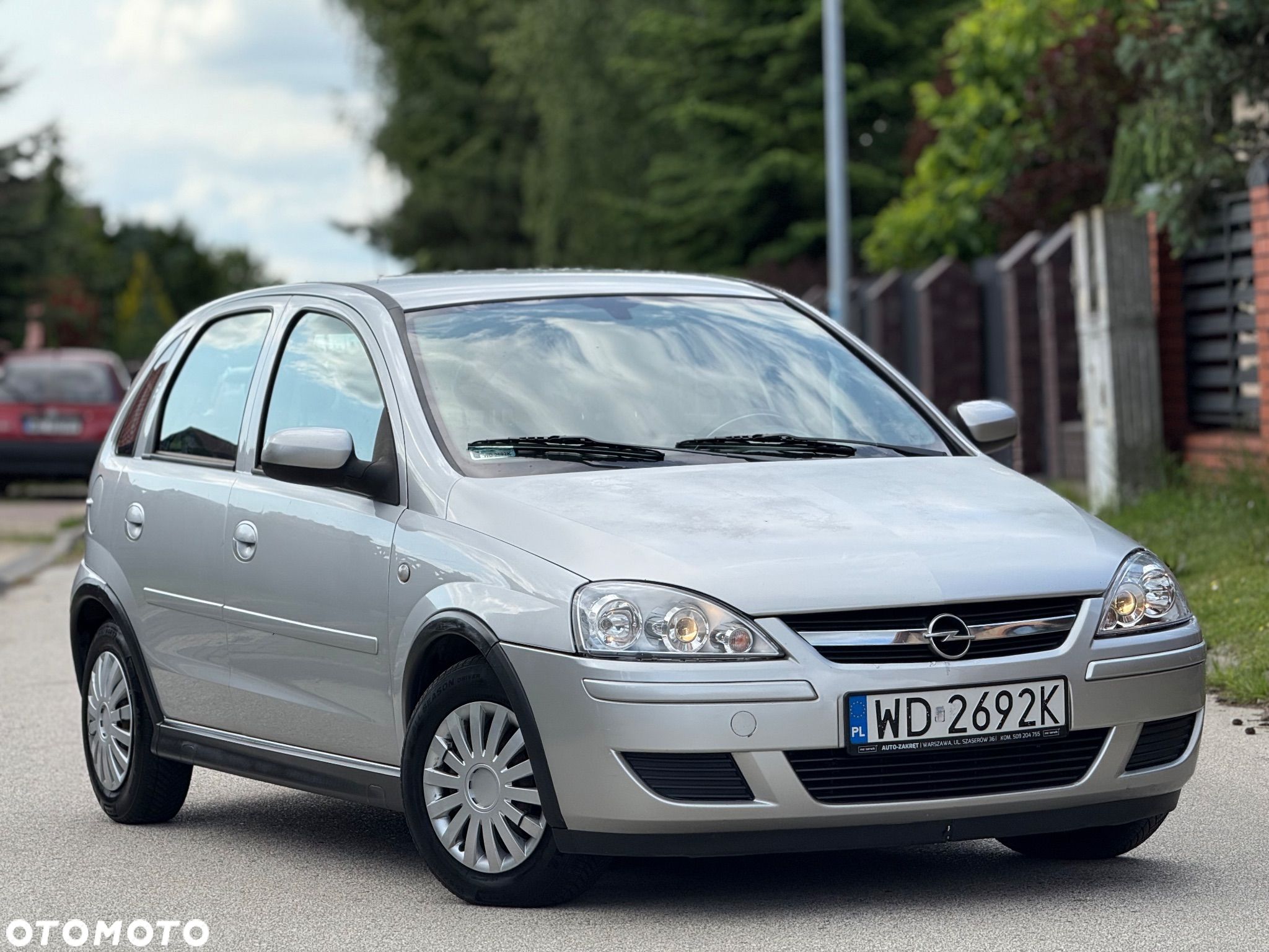 Opel Corsa 1.2 16V Cosmo - 1
