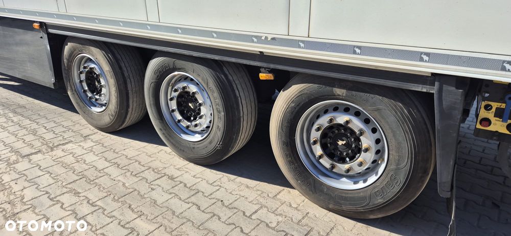 Schmitz Cargobull SCB - 14