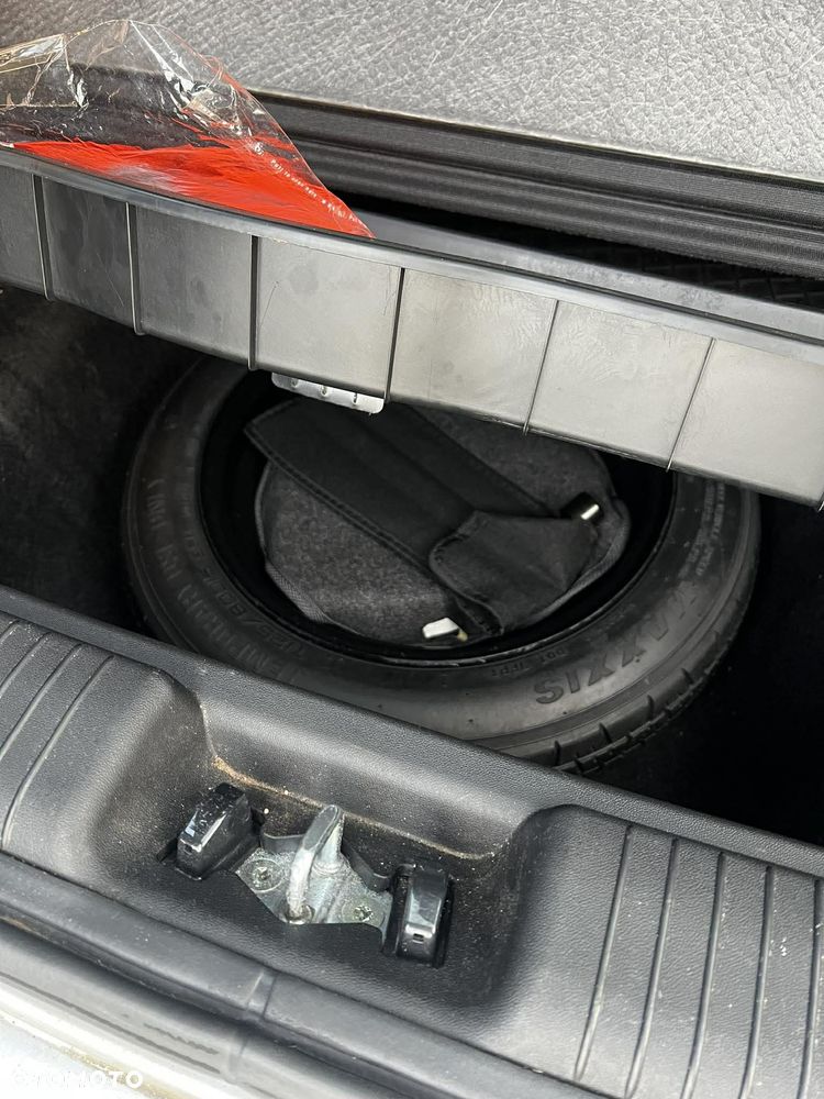 Hyundai ix20 1.4 Fifa World Cup Edition - 18