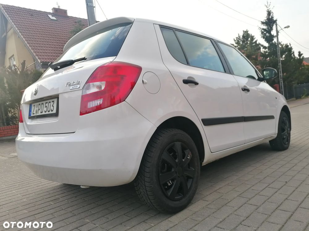 Skoda Fabia - 38