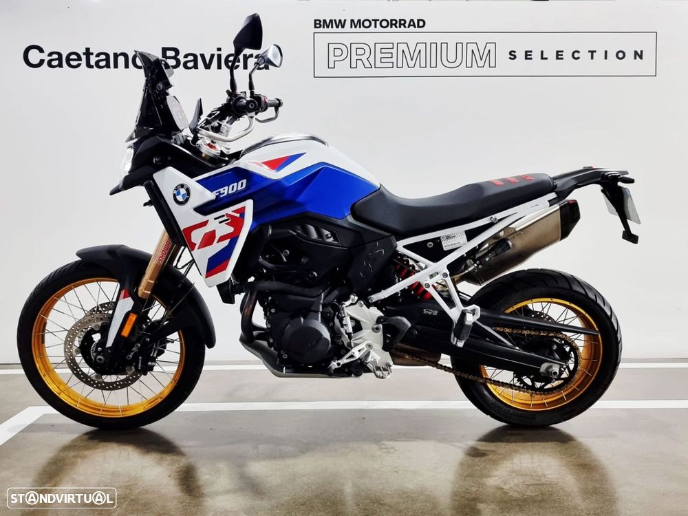 BMW F 900 GS 900 GS Trophy - 1
