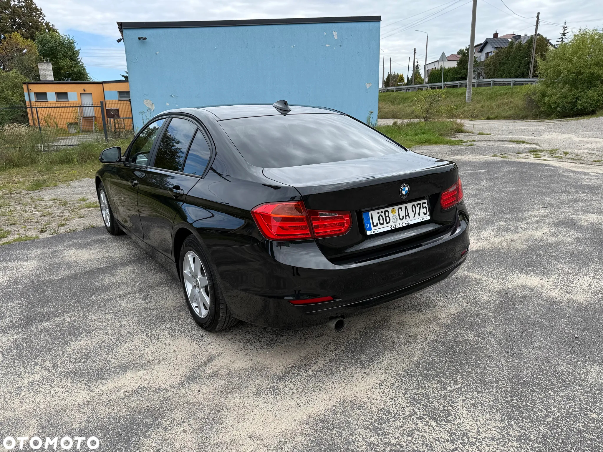 BMW Seria 3 316i - 27