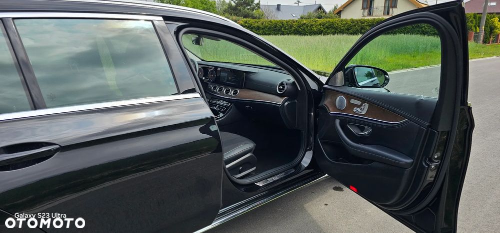Mercedes-Benz Klasa E 220 d Business Edition 9G-TRONIC - 17