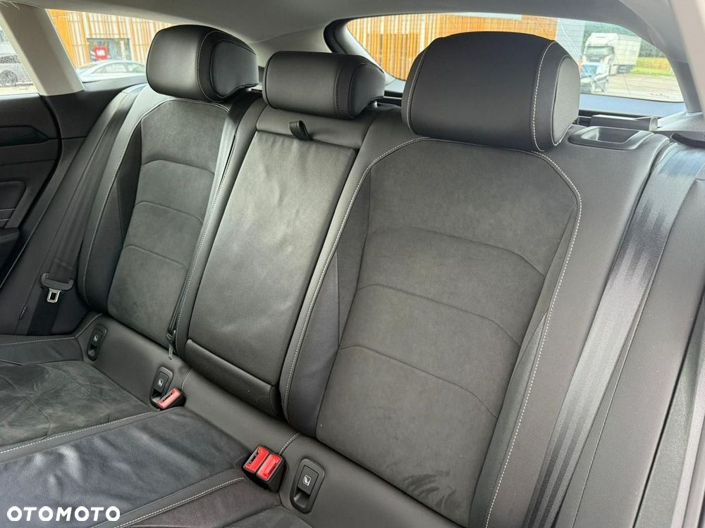 Volkswagen Arteon Shooting Brake 2.0 TDI SCR DSG Elegance - 23
