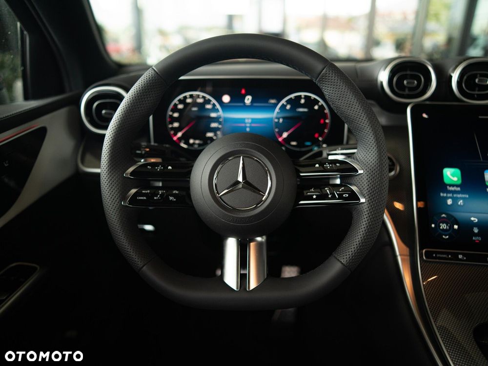 Mercedes-Benz GLC - 13