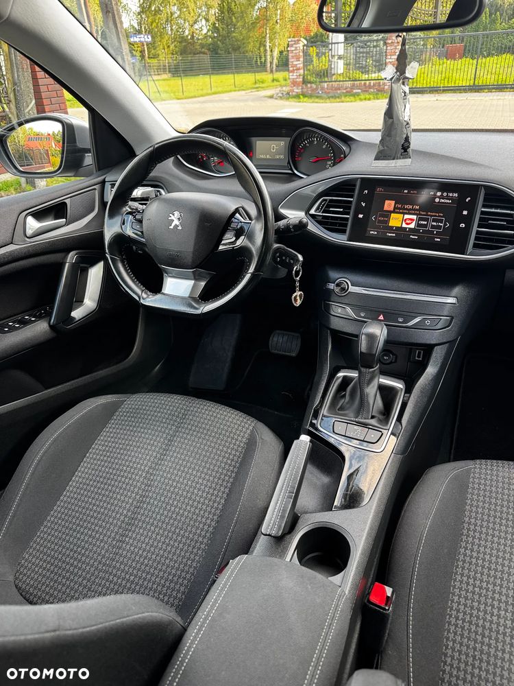 Peugeot 308 - 16