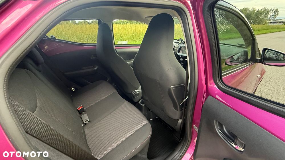 Toyota Aygo 1.0 VVT-i Color Edition - 11