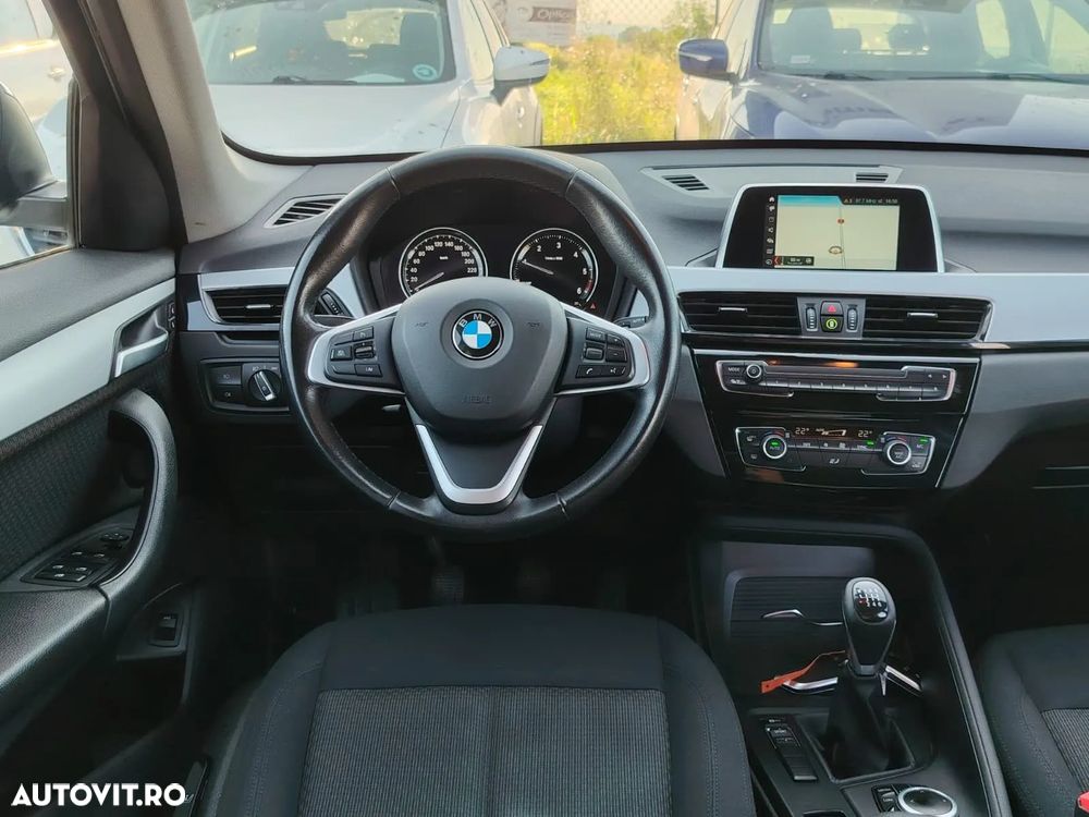 BMW X1 sDrive16d Standard - 13