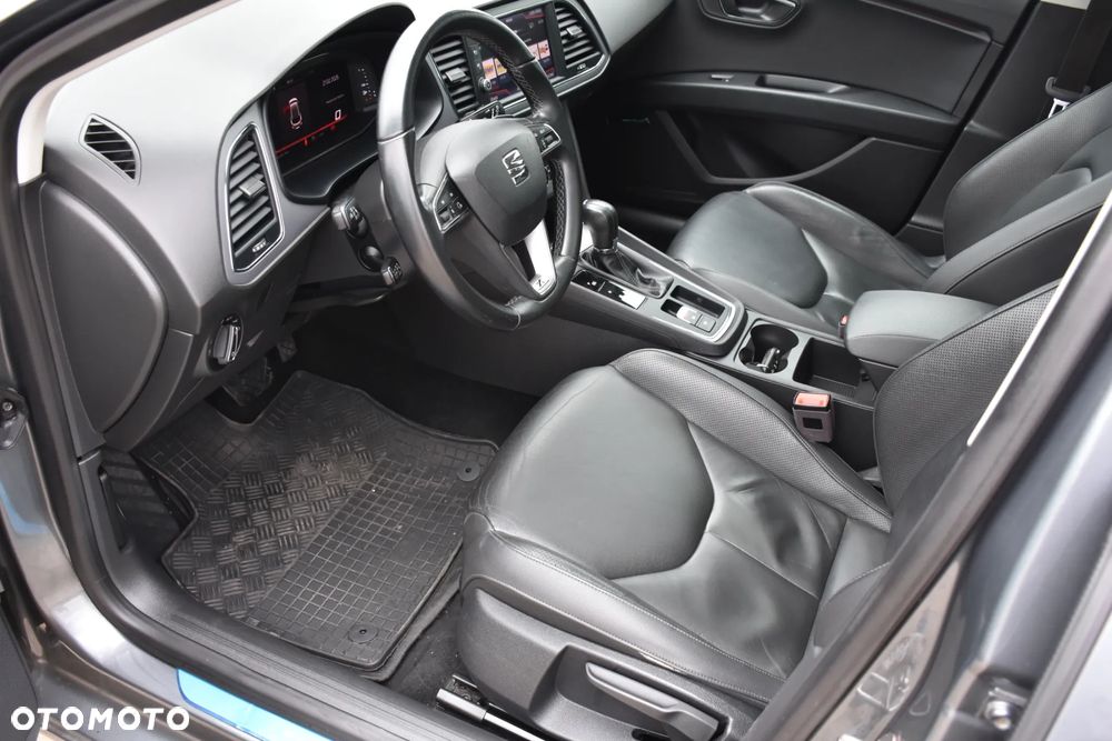 Seat Leon 2.0 TDI DPF Start&Stop DSG XCELLENCE - 12