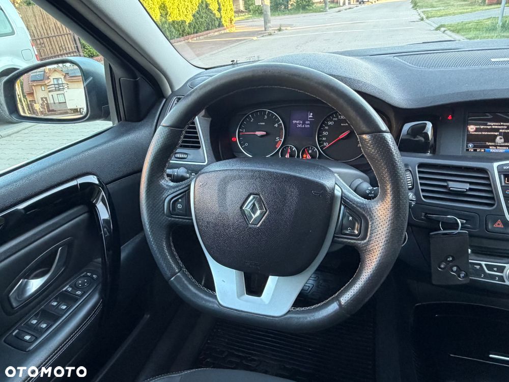 Renault Laguna dCi 150 FAP Start-Stop Bose Edition - 33