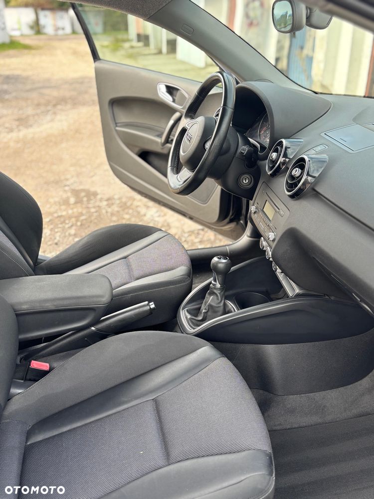Audi A1 1.6 TDI Ambition - 10
