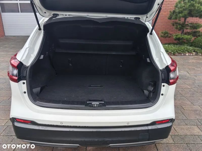 Nissan Qashqai 1.2 DIG-T N-Connecta - 15