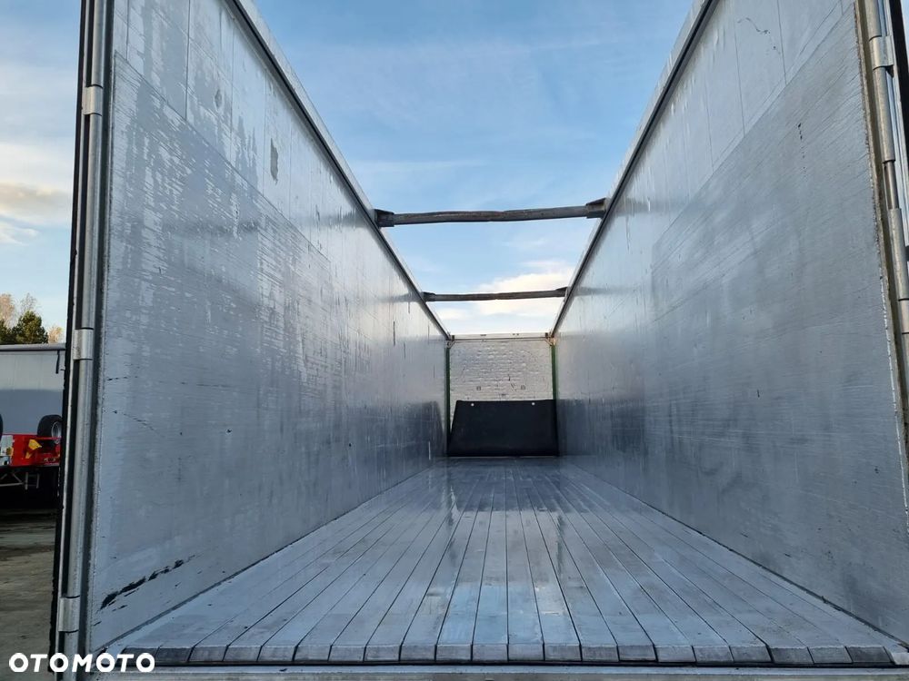 Knapen Ruchoma podłoga 97m3 Podłoga 10 mm 2017 rok - 11