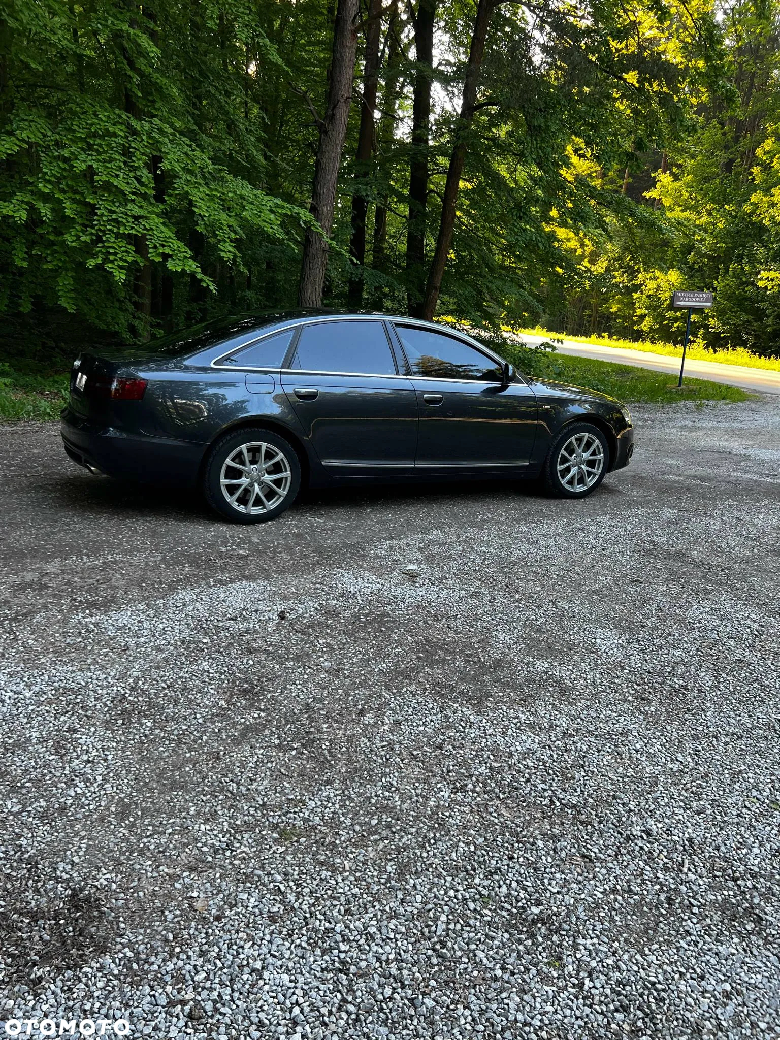 Audi A6 - 4