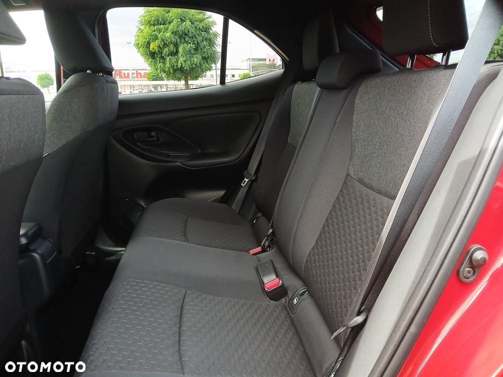 Toyota Yaris Cross Hybrid 1.5 Style - 19