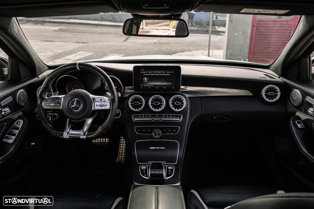 Mercedes-Benz C 63 AMG - 27