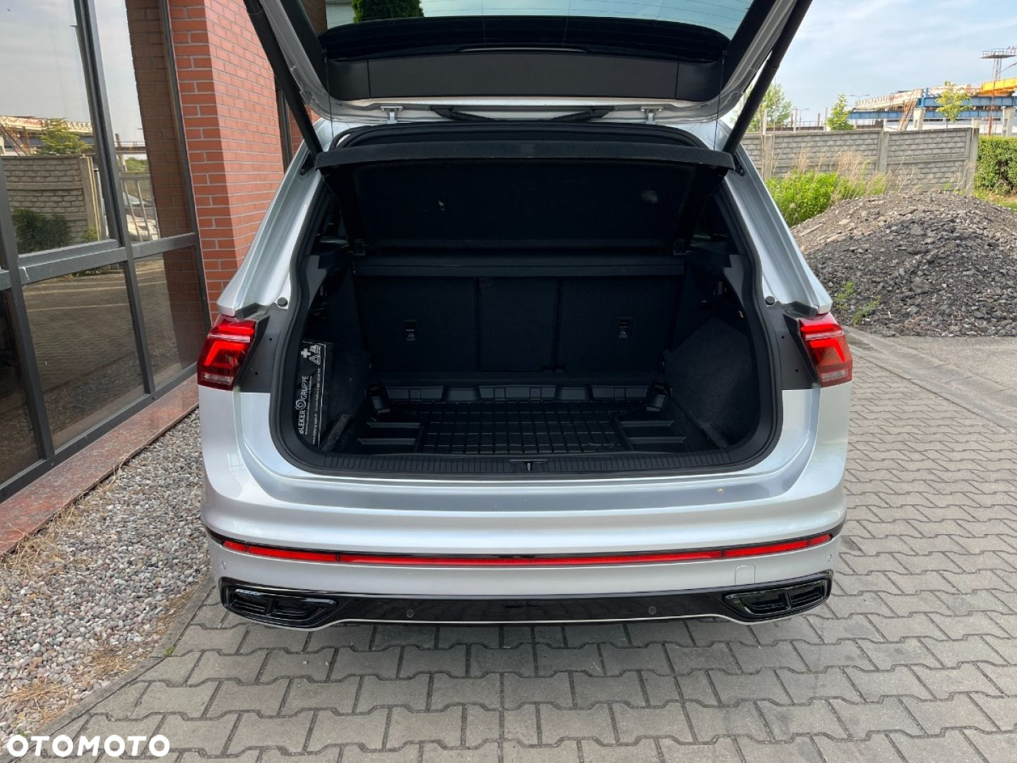 Volkswagen Tiguan 2.0 TDI SCR DSG R-Line - 40