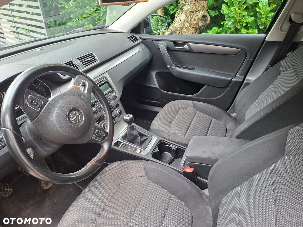 Volkswagen Passat 1.4 TSI Comfortline - 17