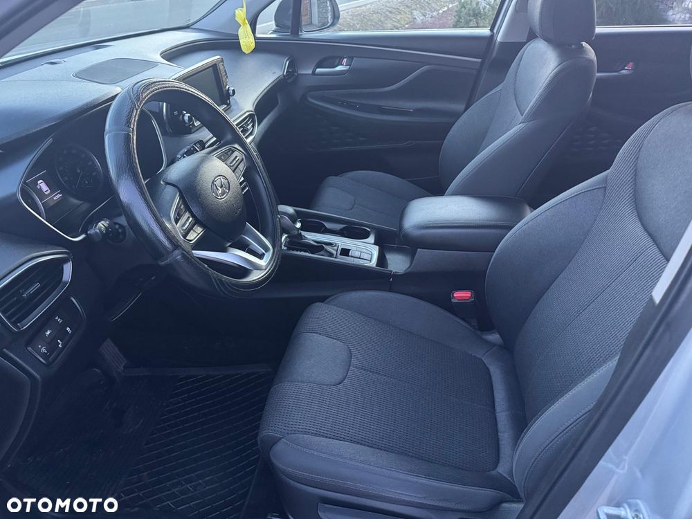 Hyundai Santa Fe - 12