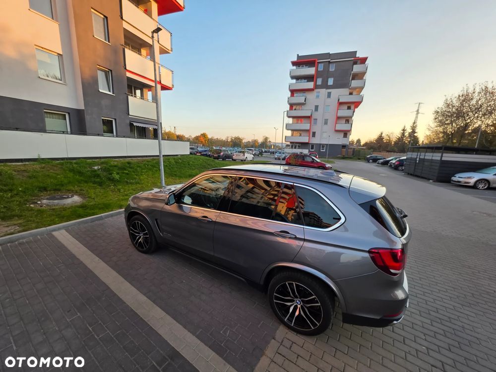 BMW X5 xDrive40d - 10