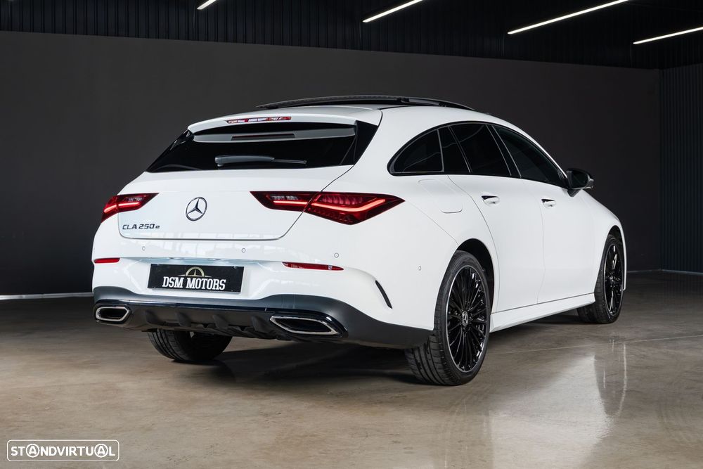 Mercedes-Benz CLA 250 e Shooting Brake AMG Line - 4