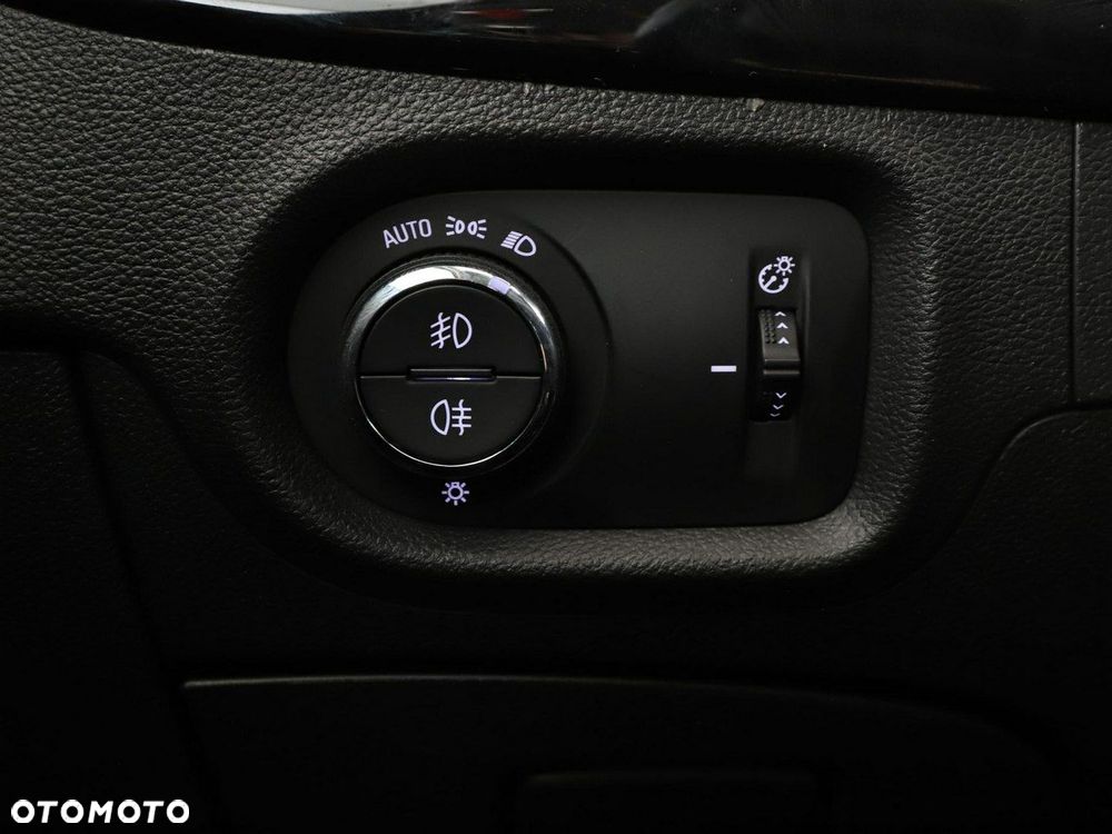 Opel Astra 1.4 Turbo Start/Stop Innovation - 34