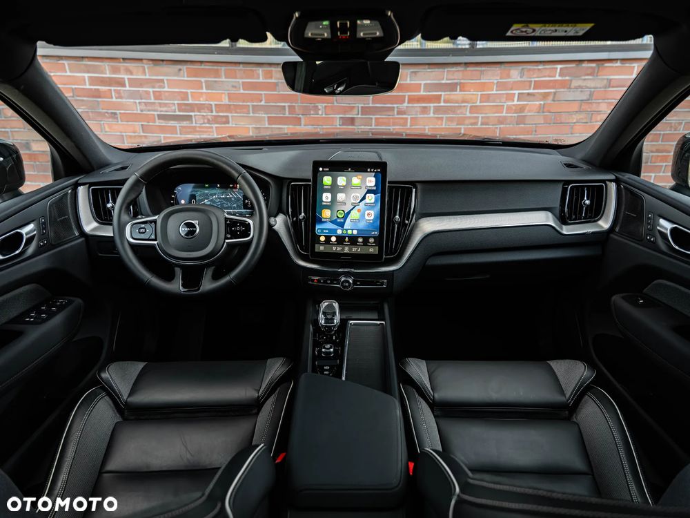 Volvo XC 60 B5 B AWD Plus Dark - 6
