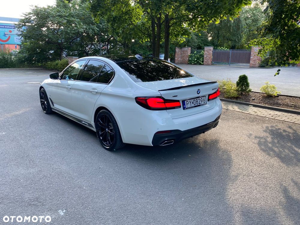 BMW Seria 5 520d xDrive mHEV M Sport - 22