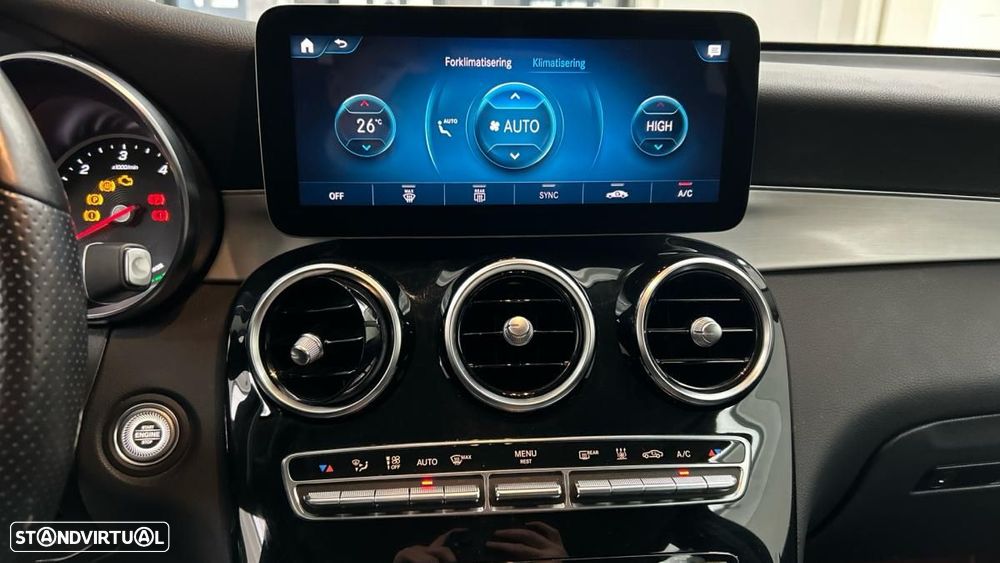 Mercedes-Benz GLC 300 de 4Matic - 11