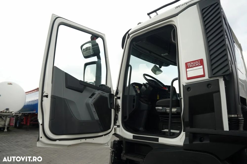 Renault C 430 / 6x4 / BASCULĂ CU 2 LATE / CUPLĂ HIDRAULICĂ + FASSI F155.A0.22 HDS / RADIOCOMANDĂ / ROTATOARE / CUPĂ / EURO 6 / - 28