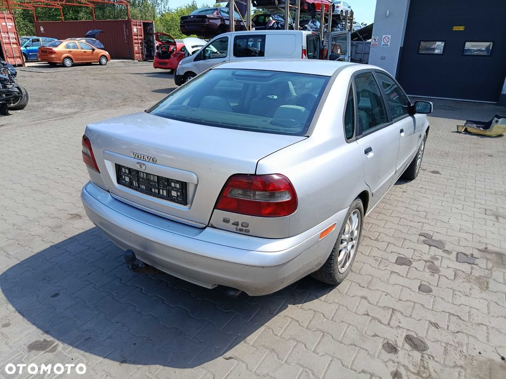 Volvo S40 1.9d D4192T3 2004r NA CZĘŚCI - 3