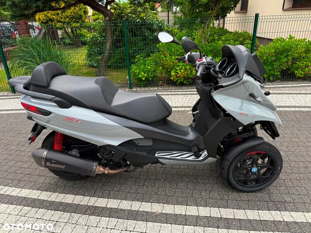 Piaggio MP-3 - 1