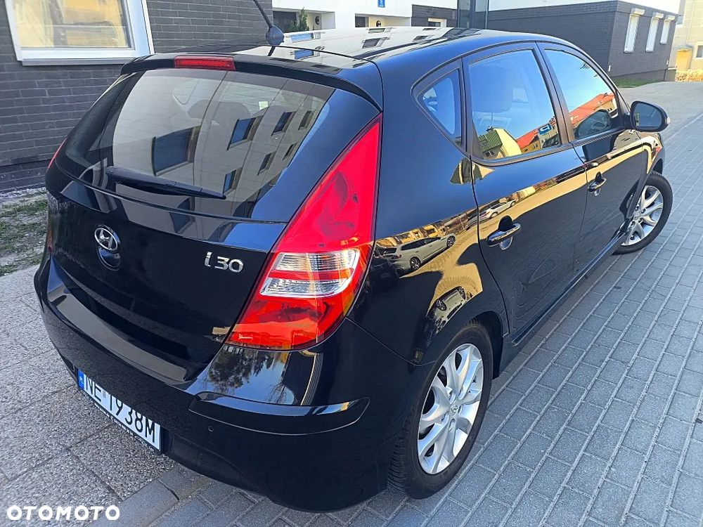 Hyundai i30 i30cw 1.4 Edition Plus - 12