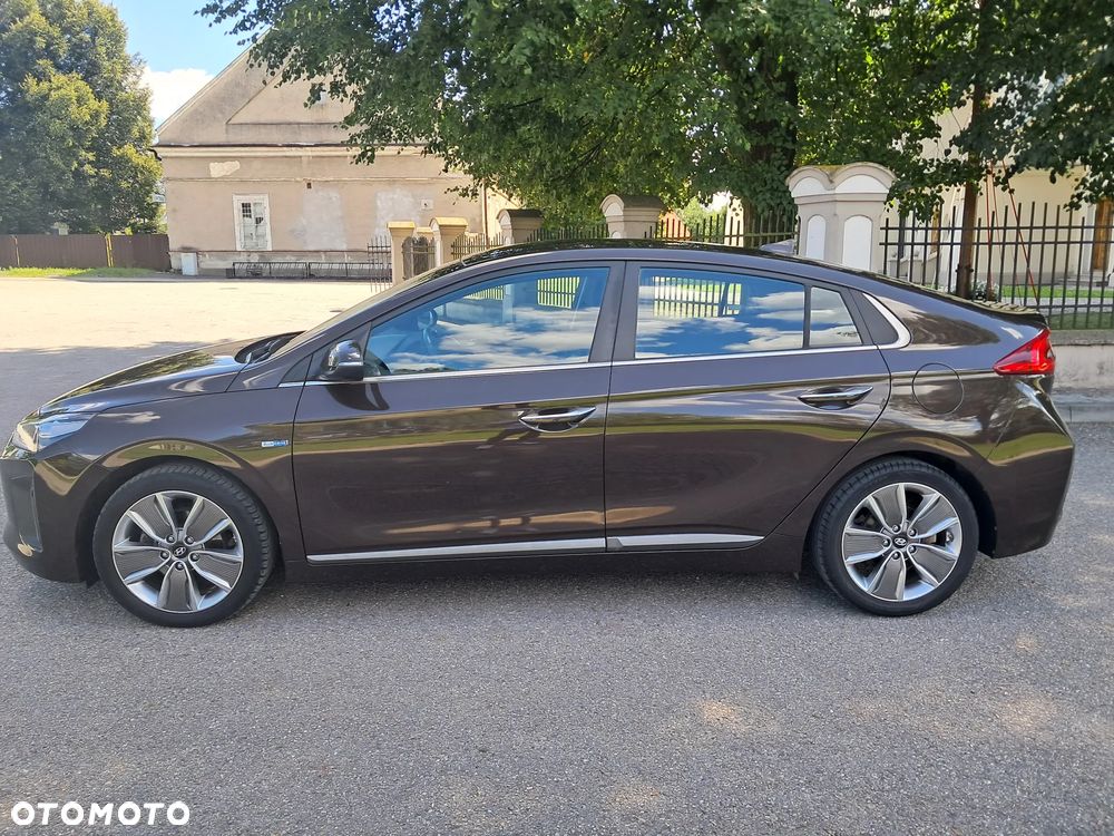 Hyundai IONIQ Hybrid Premium - 7