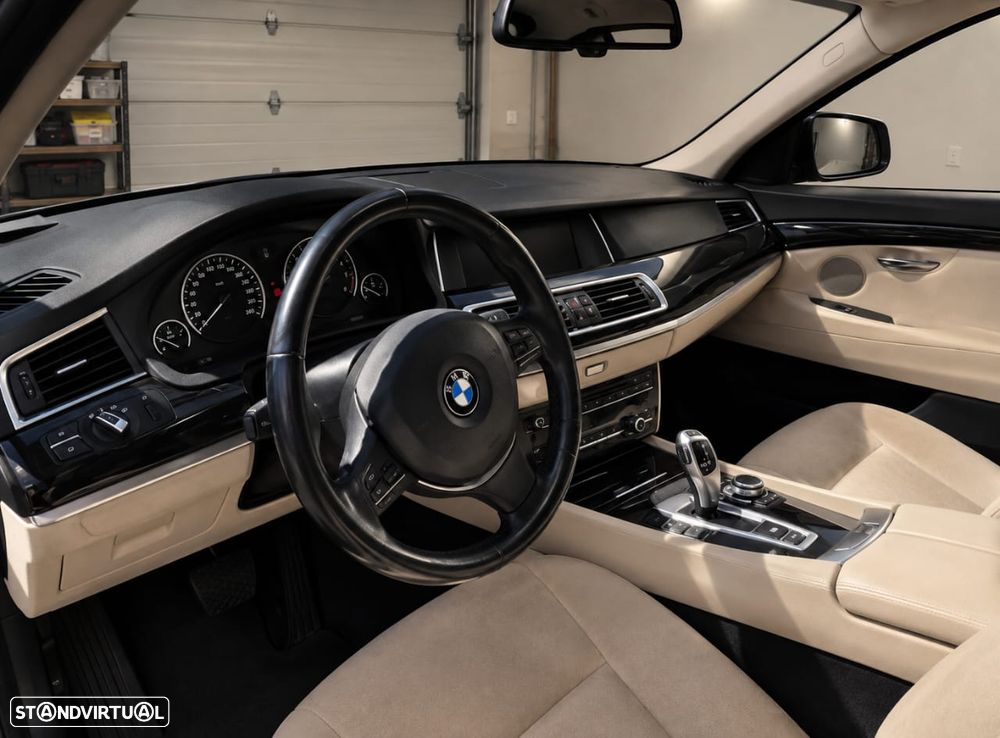 BMW 520 Gran Turismo d Aut. - 3